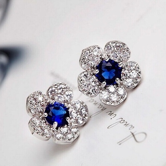 Any 2/$20! Silver & Crystal Pave Flower Stud Earrings - Picture 5 of 9